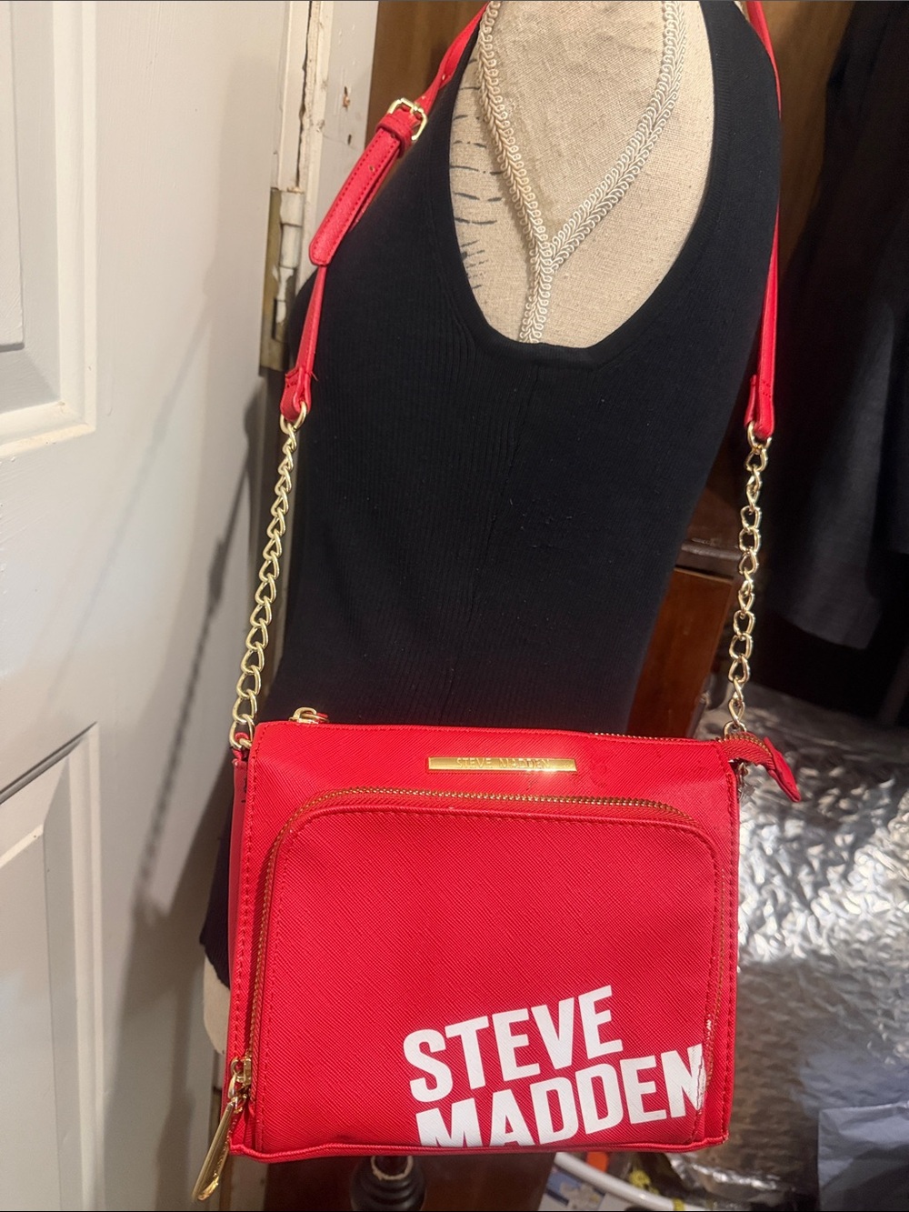 Steve Madden Crossbody Chain